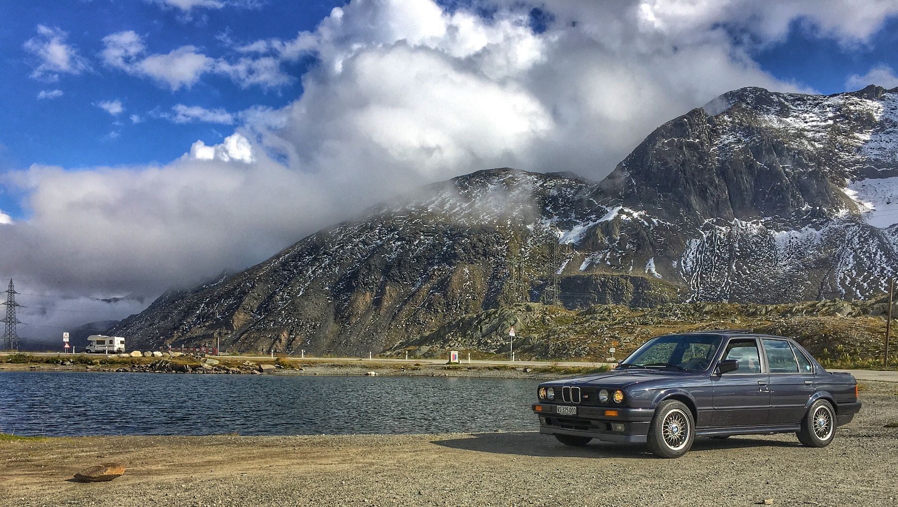 BMW Automobili: BMW 325i E30 Edition – Usato da Aproz (Nendaz) venduto da conquestofparadise