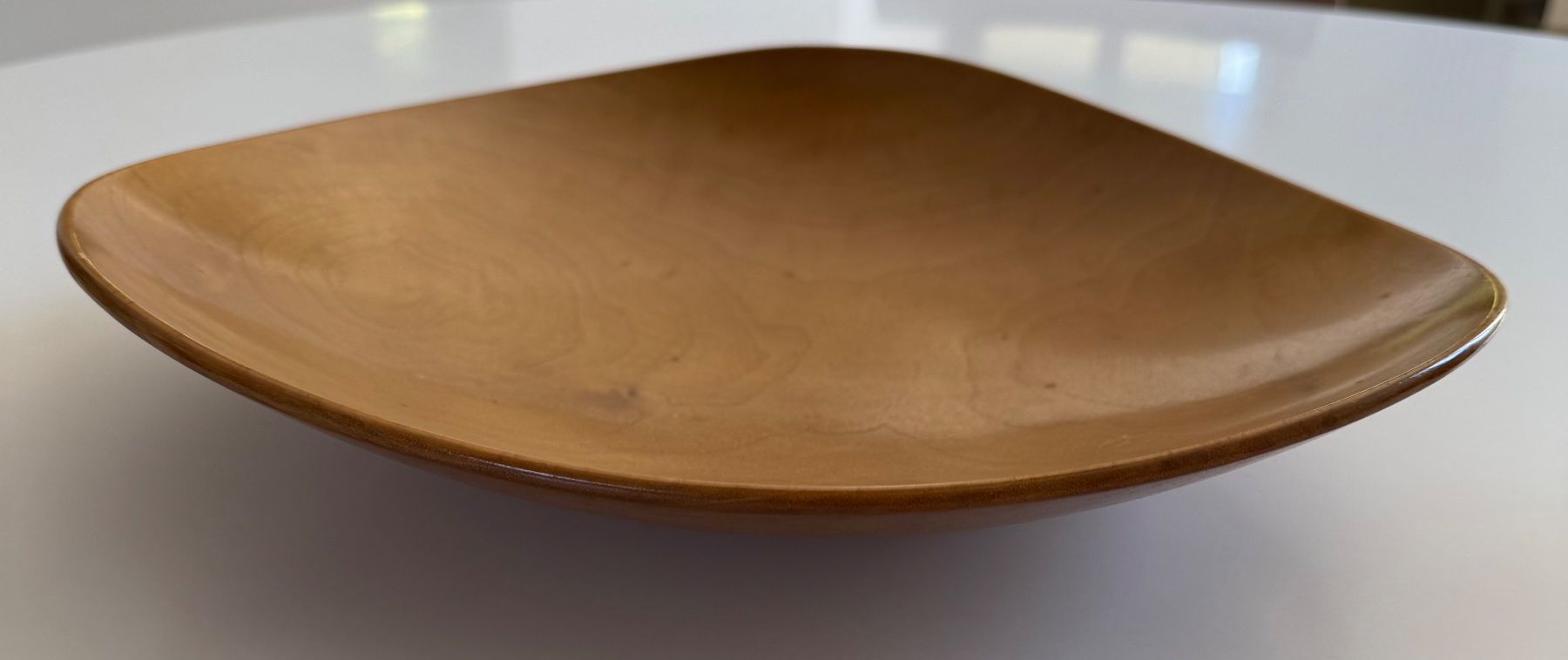 Servierplatten: Holzschale / -Teller 50er, organische Form – Gebraucht aus Luzern von Mamutpe 1