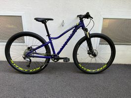 Neuwertige Specialized Mountainbike Velo Grösse XS.S 27.5"