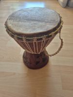 Holztrommel mit Lederfell handgeschnitzt gebraucht