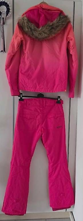Roxy Completi & Tailleur: Roxy: Ensemble ski/snowboard taille M & Casque – Usato da Commugny venduto da sha_ry9t 1