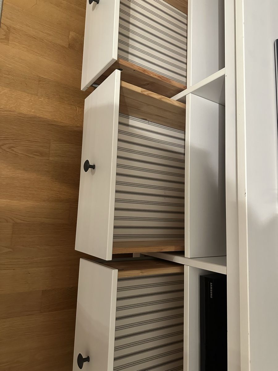 Ikea Mobili TV: TV-Möbel Hemnes Ikea – Usato da Mettmenstetten venduto da Gabriela.Vieira 1