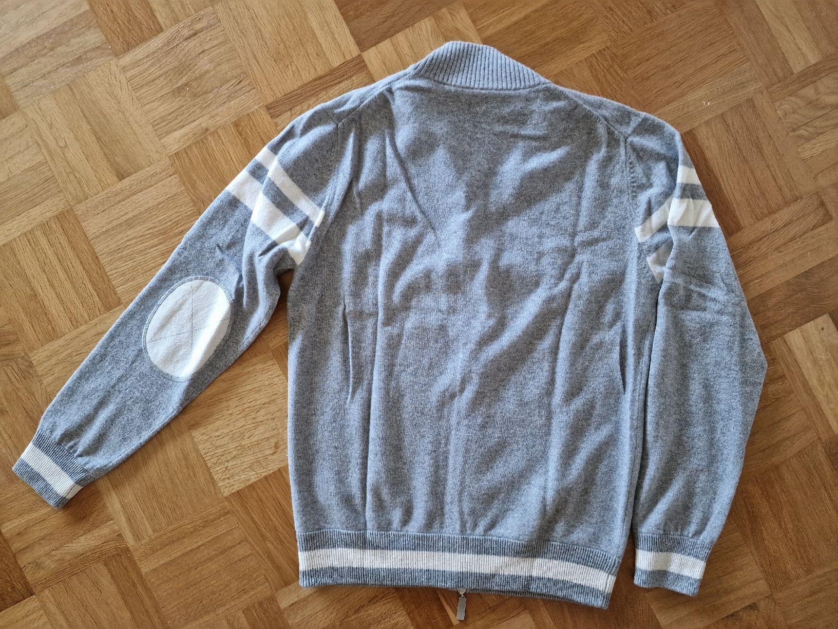 FTC Vestes: Herren Strickjacke FTC 100% Kaschmir Grau Grösse S/M – Neuf (Voir description) à Windisch par Pingu23 2