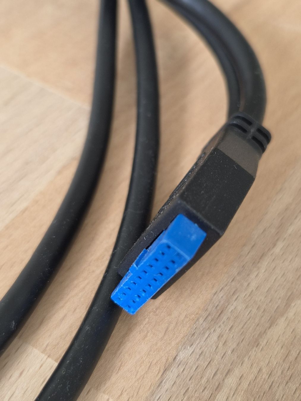 Cavi: USB 3.0 Frontpanel-Kabel / USB-Header-Kabel – Usato da Frauenfeld venduto da Bubich19 1