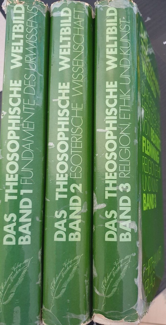 Bücher: Buch – Gebraucht aus Bern von Pacco1993