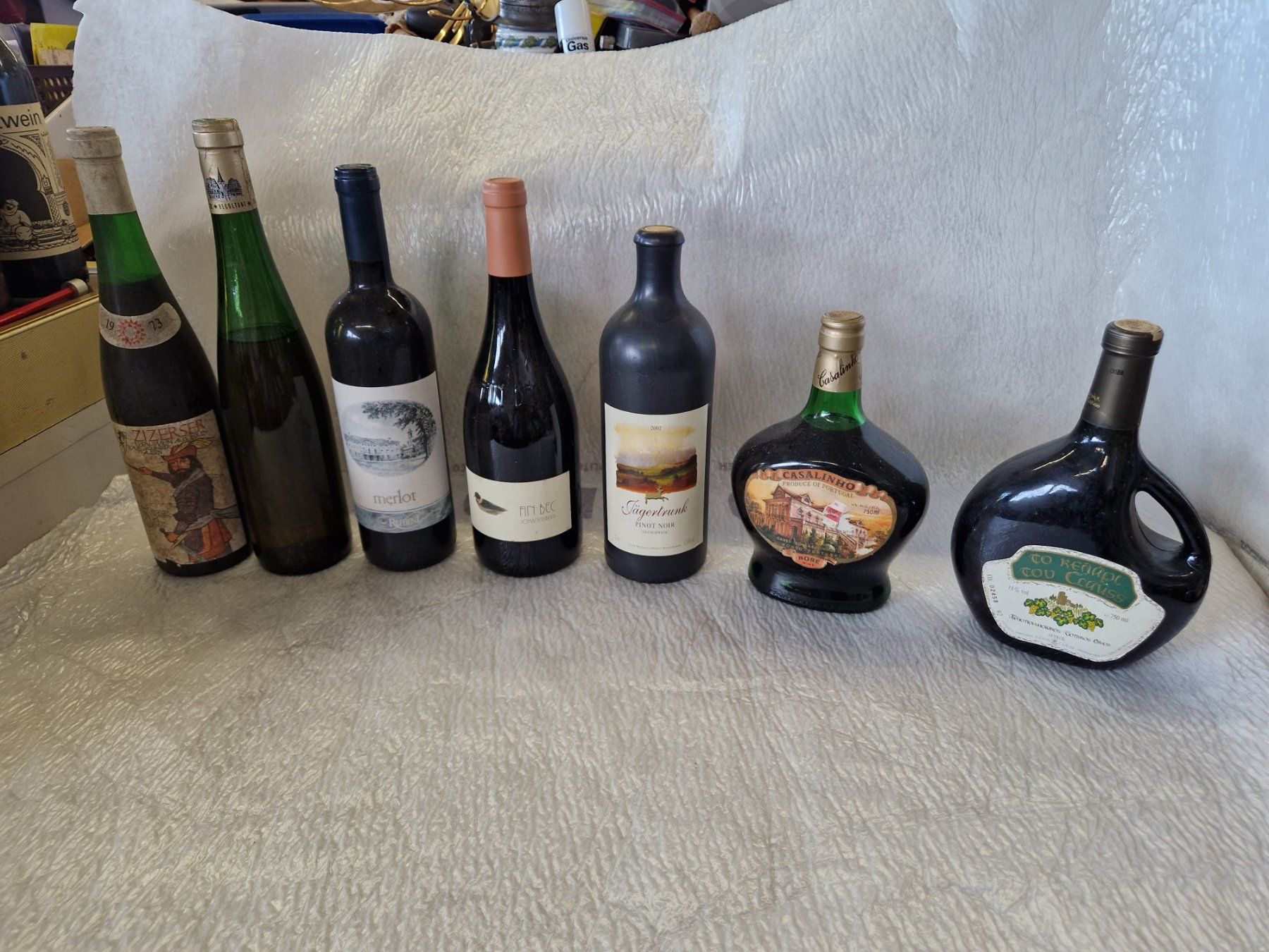 Wein: 7 Flaschen alte rare Weine 1973 - 2002 – Gebraucht aus Wädenswil von verebe