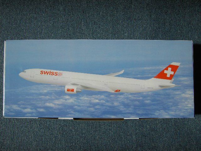 Swiss Modellbausätze & Standmodelle: Airbus Swiss A330-200  1:120 – Neu und originalverpackt aus Neuhausen a/Rhf von phantong 2