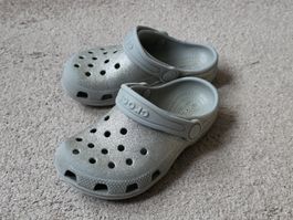 Crocs Sandalen Kinder Schuhe Mädchen Glitzer gr 10 28