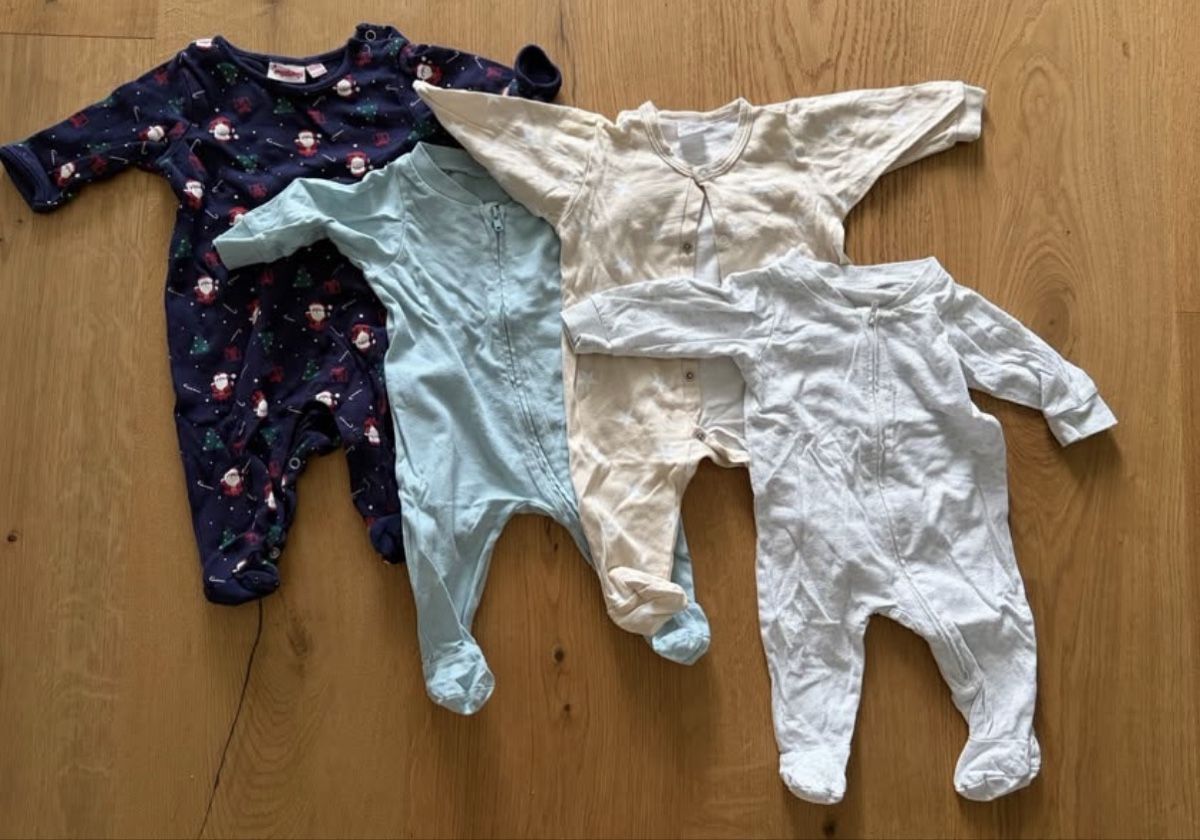 Lotti & Set di vestiti: Babykleider Grösse 62/68 – Usato da Windisch venduto da Khaki 3