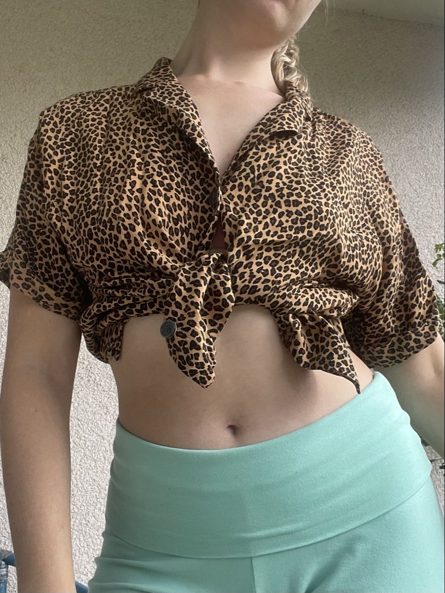 Other Stories Blusen: Blouse & Other Stories leopard print gr.S – Gebraucht aus Luzern von ver_q2pg 1
