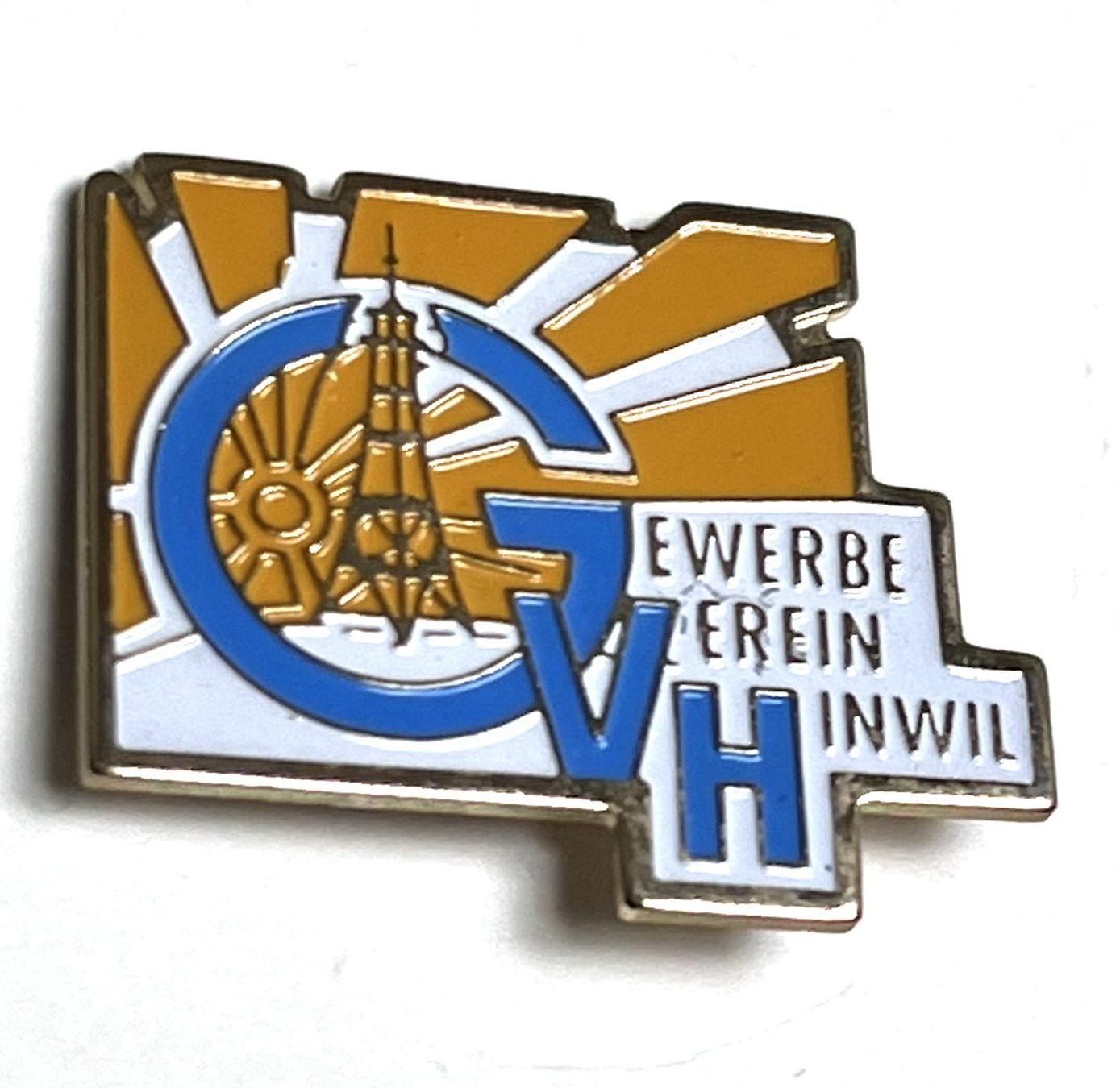 Placchette & Badge: Pin Gewerbeverein Hinwil – Usato da Kriens venduto da TSCH1