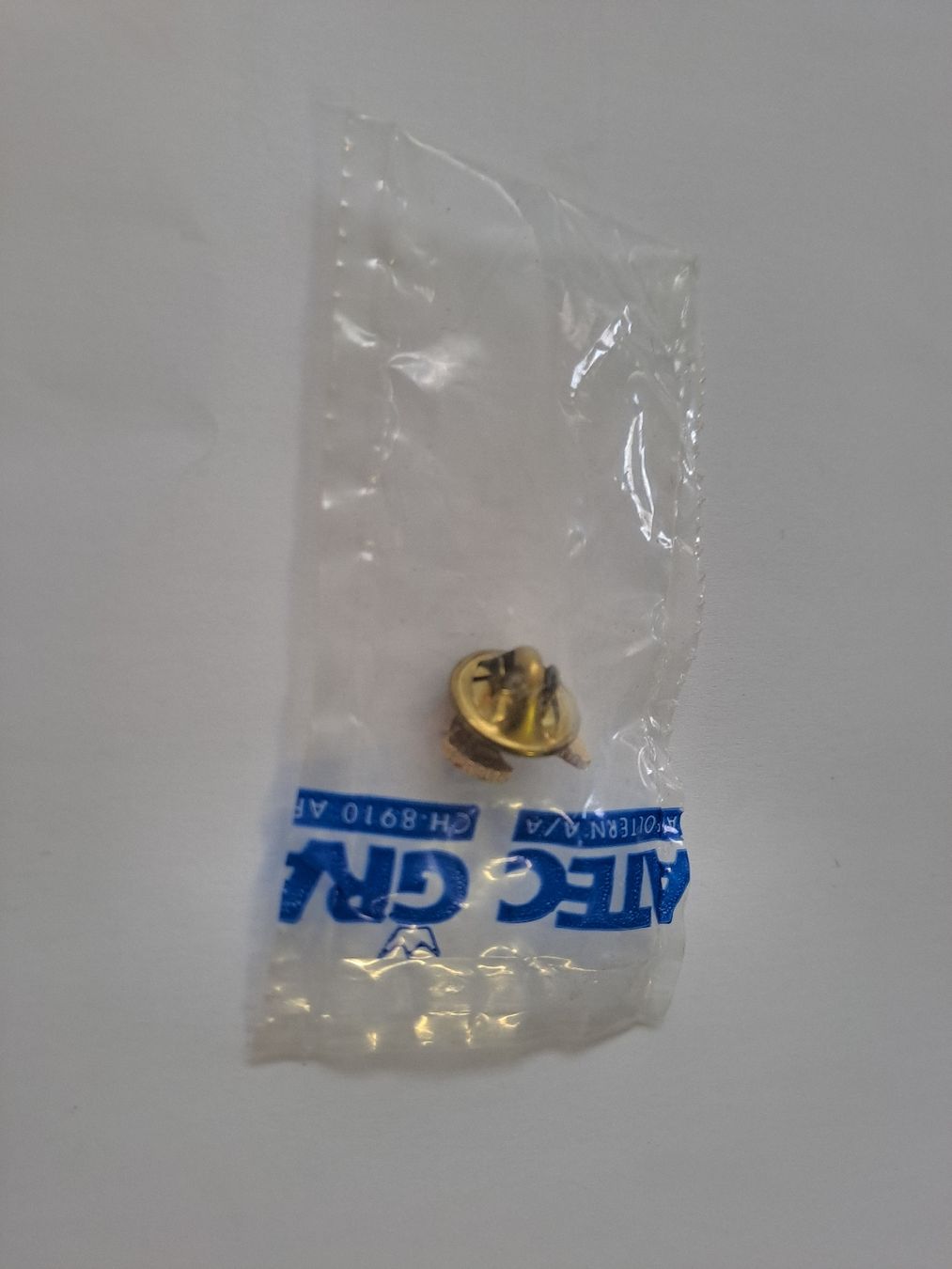 Plaketten & Abzeichen: Emaille Anstecker Regenbogen Metall 1 Stk – Neu und originalverpackt aus Zürich von Schoebi19 2