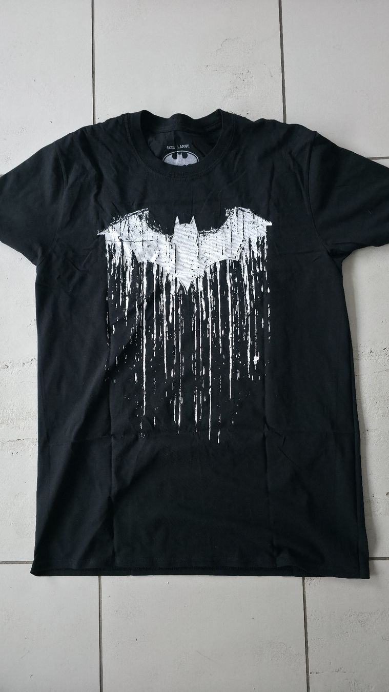 T-shirt: T-shirt Batman,, Grösse L – Nuovo (secondo la descrizione) da Buchs AG venduto da Marcra