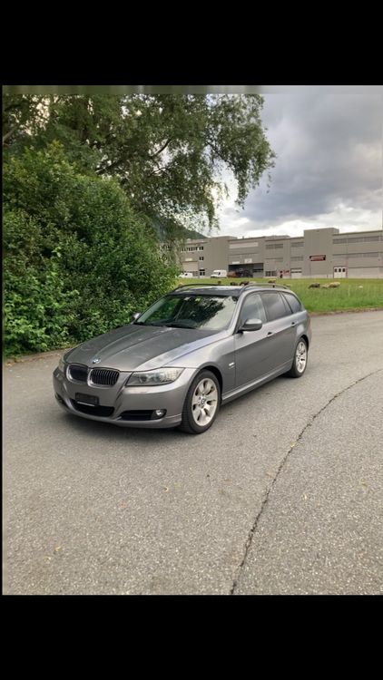 BMW 330i xDrive T