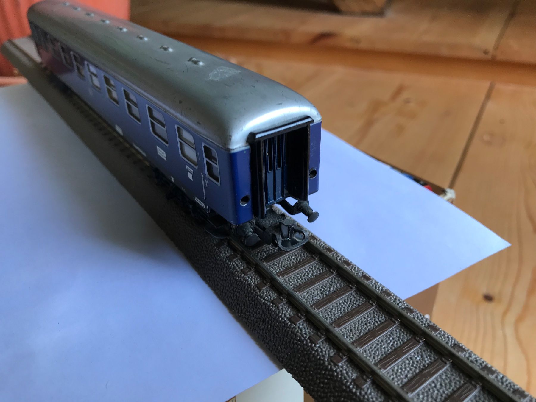 Märklin Modellini di ferrovie: märklin 4027, schnellzugwagen der DB – Usato da Liestal venduto da ozo2005 7