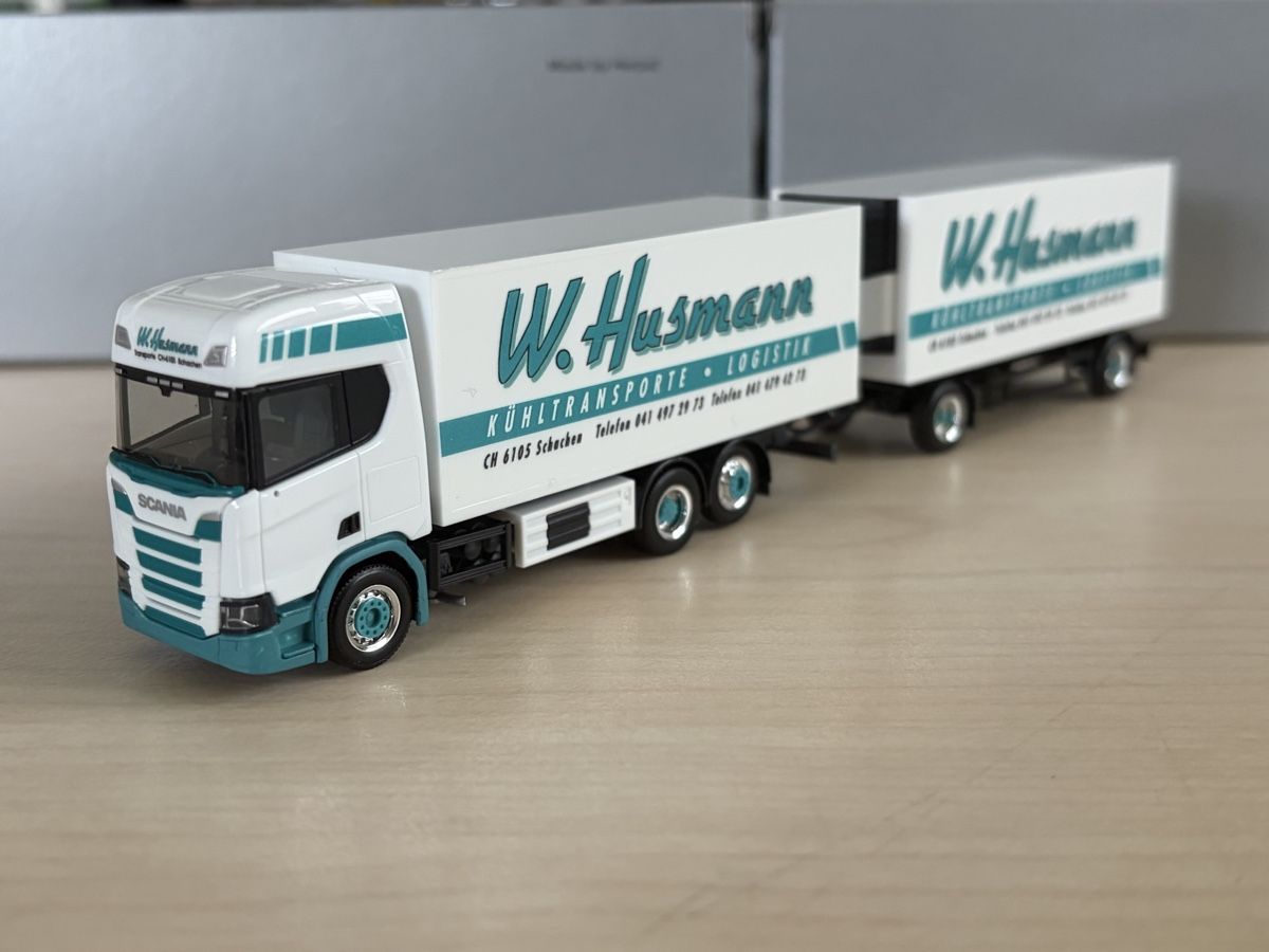 Herpa Voitures modèles: Scania CR20 HZ Husmann – Neuf (Voir description) à Felben-Wellhausen par Mobil01
