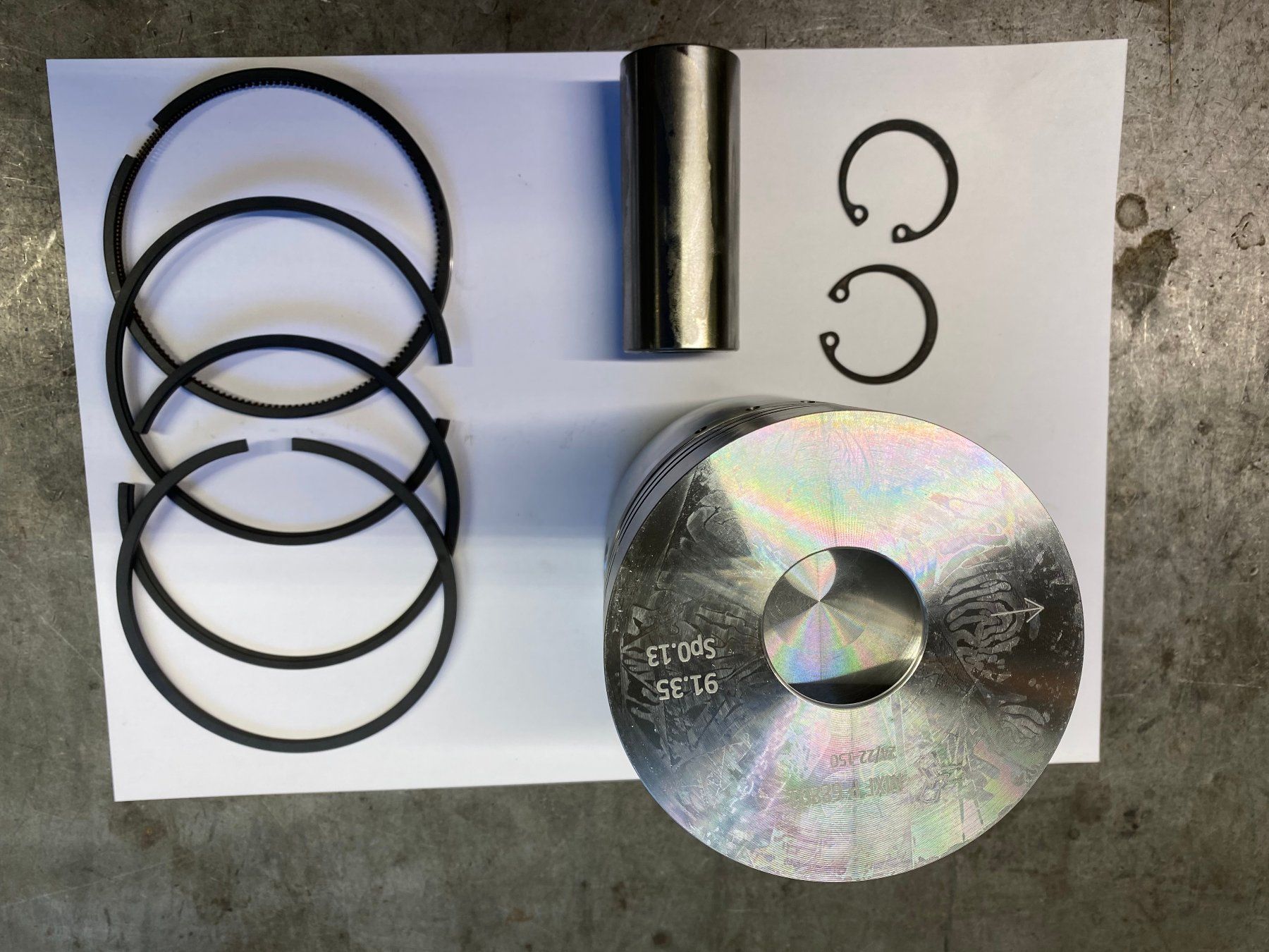Trattori: Perkins Kolben mit Ring 4.203.2 – Nuovo e nell'imballaggio originale da Stüsslingen venduto da st-super 1