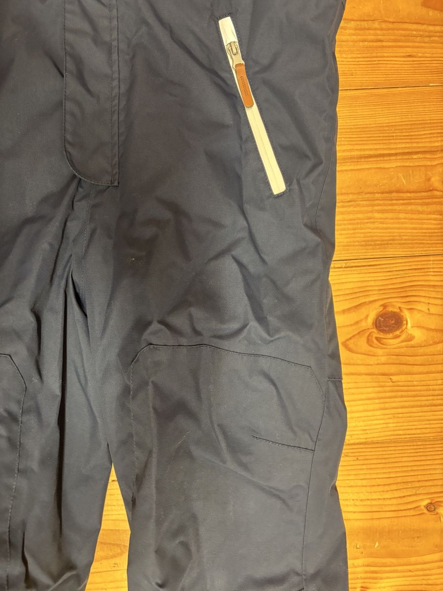 H&M Anzüge: Winter Overall, Grösse 128, H&M – Gebraucht aus Büren an der Aare von Nikito2001 2