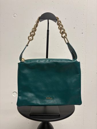 Furla Handtasche Tannengrün Leder Kette gold Taita
