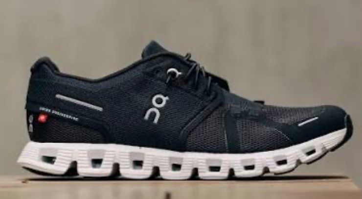 On Herrenschuhe: On Cloud 5 Damenschuhe NEU, 37 – Neu und originalverpackt aus Oberentfelden von Salome179