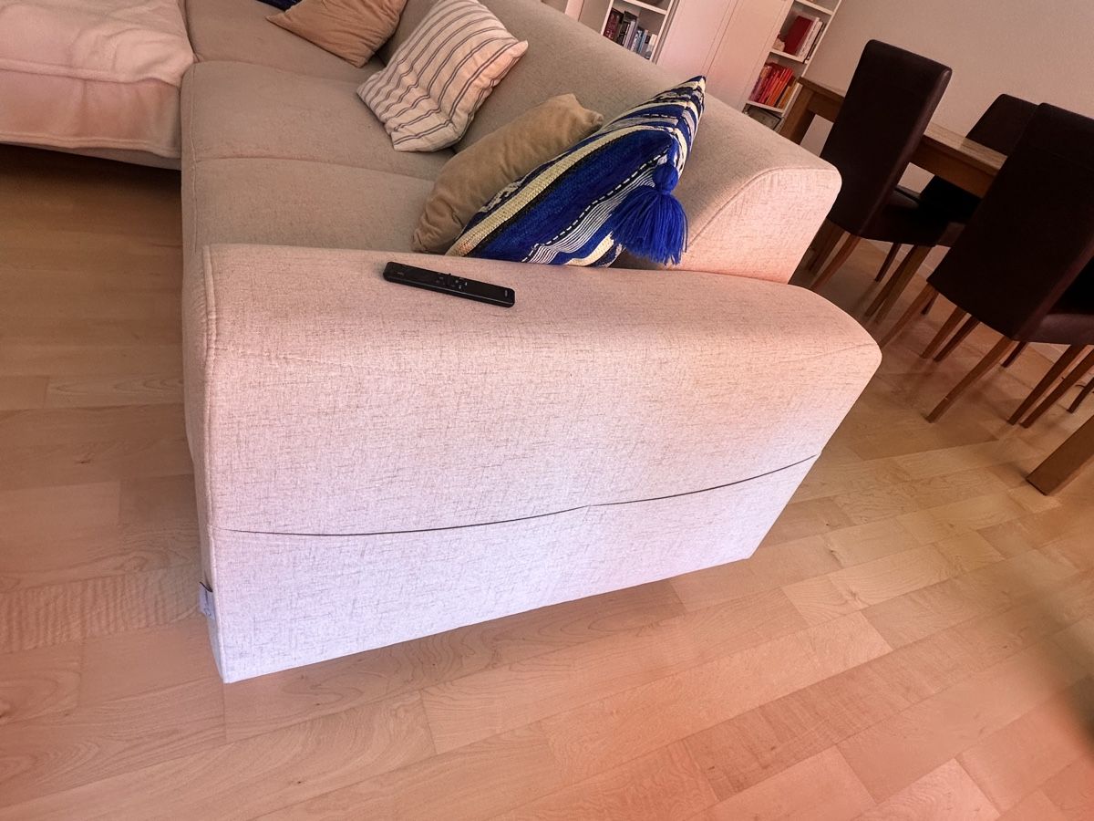 Beliani Sofas: Gebrauchtes Sofa KOSTENLOS – Gebraucht aus Zürich von deliahsdiary 4