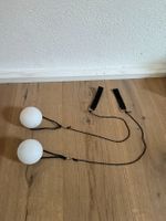 2 LED-Leuchtkugeln zum Schwingen – verschiedene Farben
