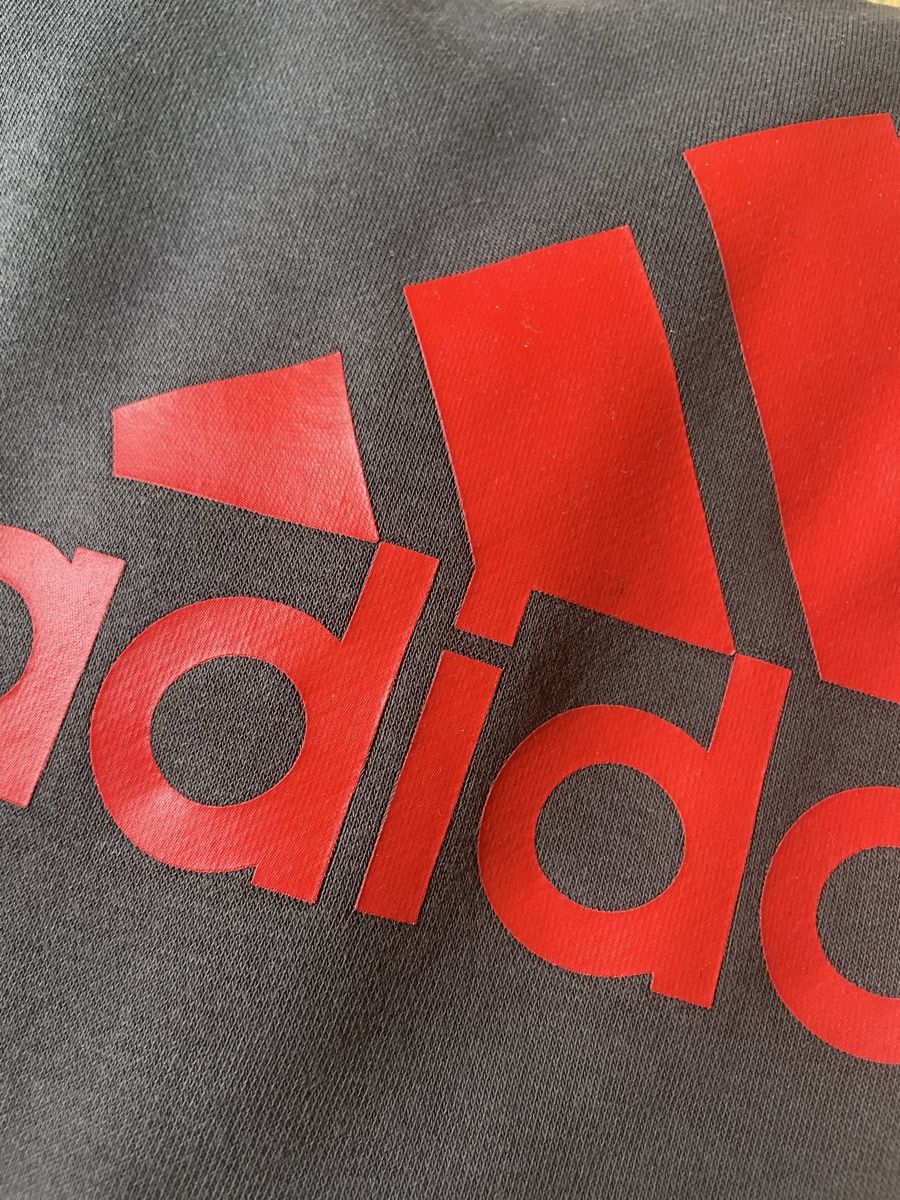 Adidas Maglioni & Felpe: Kapuzenpullover Adidas braun-rot, Grösse ca. S-M – Usato da Zürich venduto da Carlajimena 9