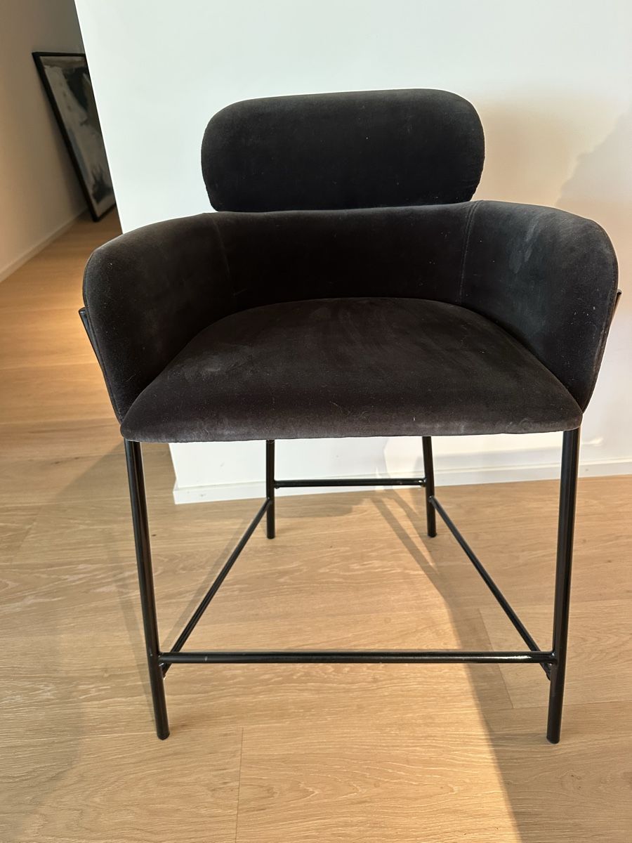 Sgabelli: CB2 Azalea Mink Counter Stool – Usato da Herrliberg venduto da MKBimport