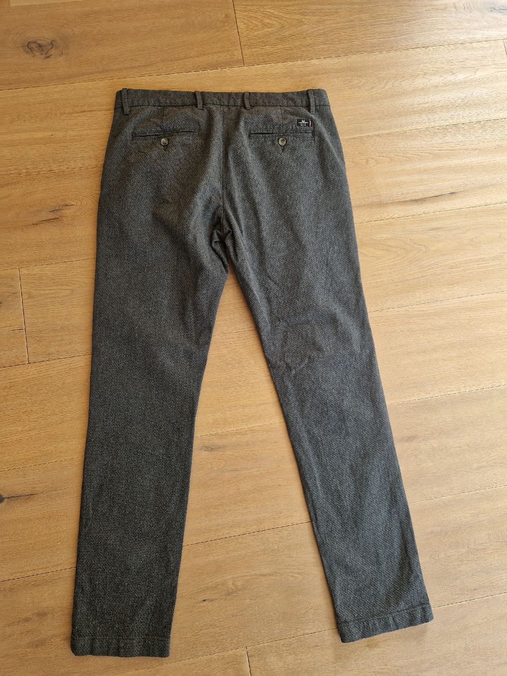Pantaloni: Herrenhose – Usato da St. Gallen venduto da Flames1 3
