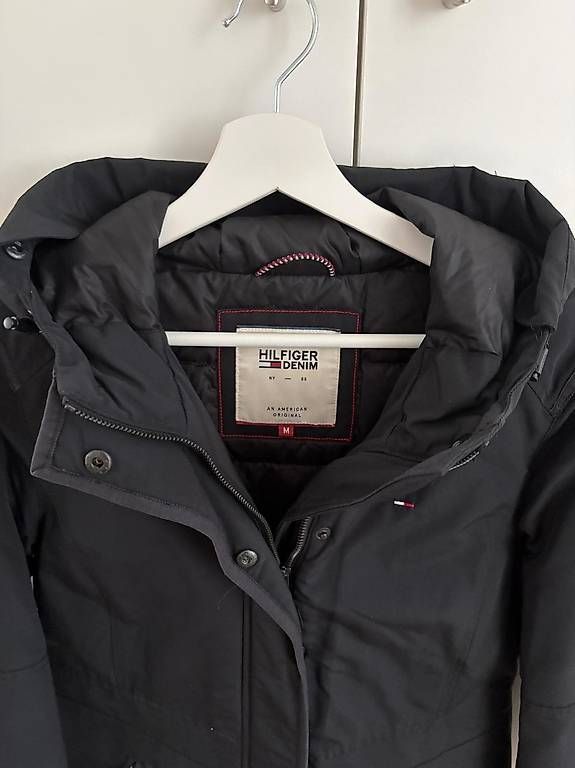 Giacche: Tommy Hilfiger Winterjacke  schwarz – Usato da Stetten AG venduto da jen_f6cj 2