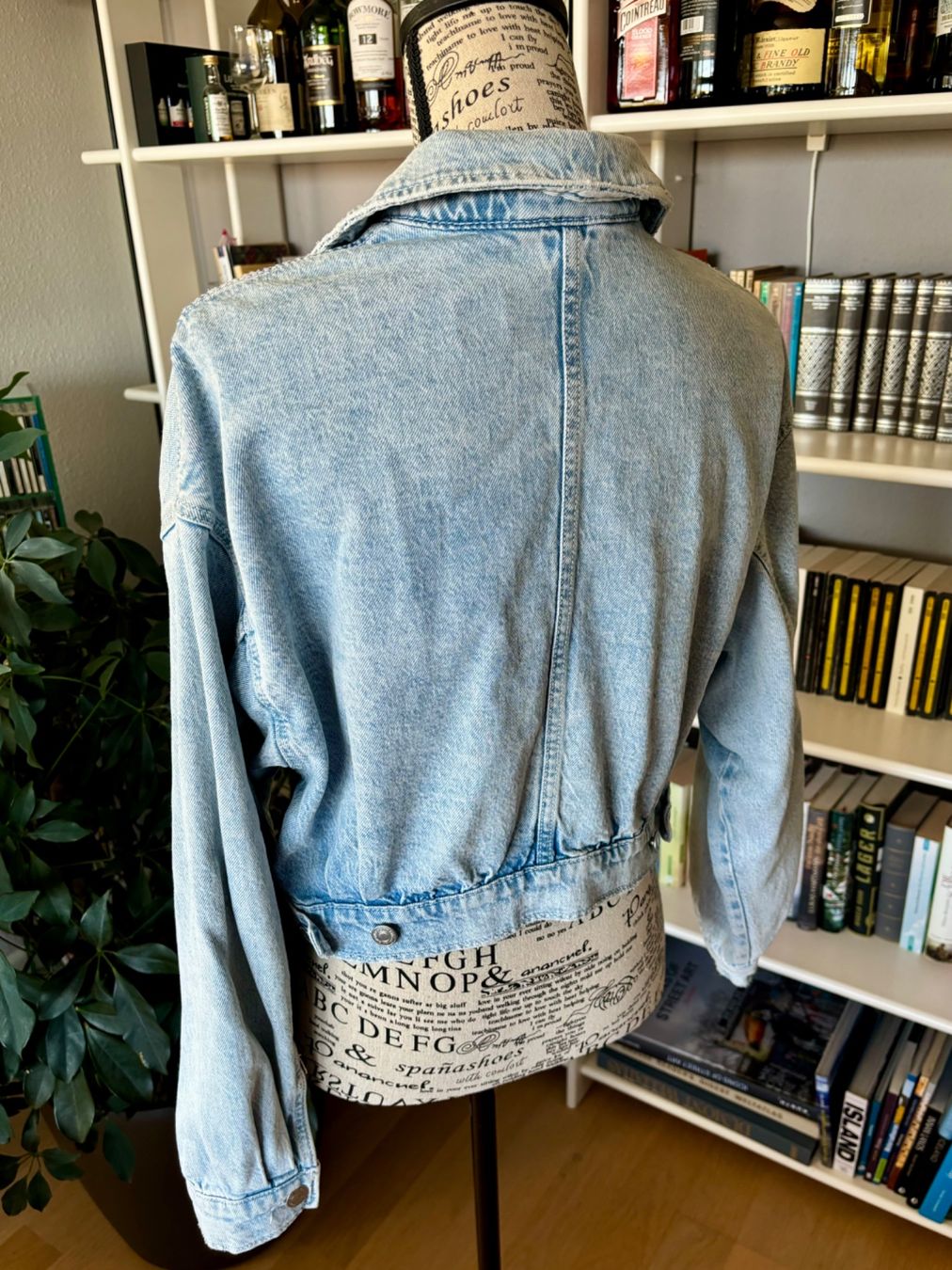 Bershka Jacken: BERSHKA JEANS JACKE S – Gebraucht aus Pfeffingen von Dimitri1985 2