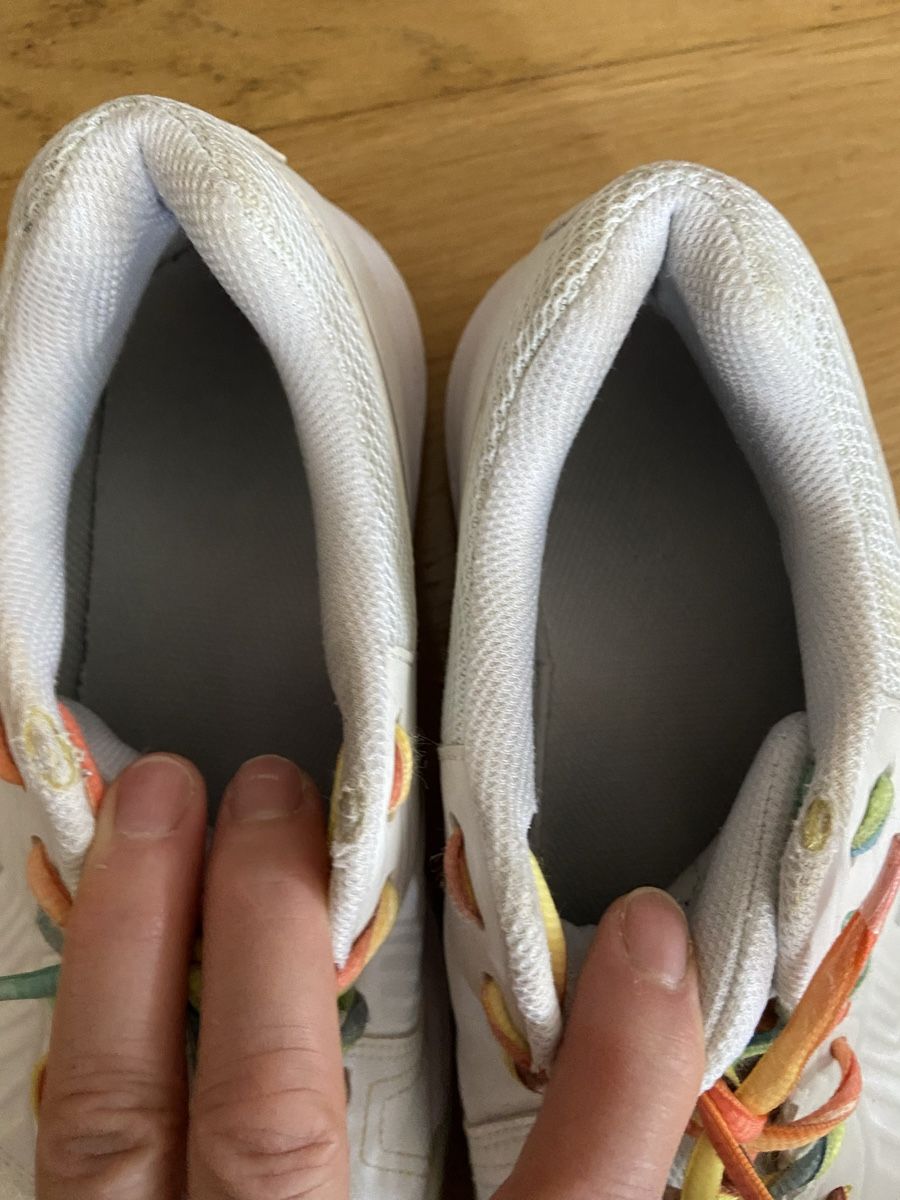 Asics Scarpe da donna: ASICS GRÖSSE 40 – Usato da Zürich venduto da schneeflocke303 5