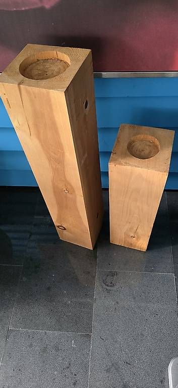 Articoli in legno: Holzsäulen – Usato da Embrach venduto da Alana80 1