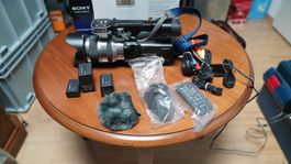 Sony NEX-VG20EH Video-Camcorder mit E18-200 mm F3,5-6,3 OSS
