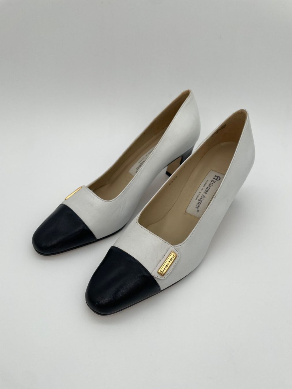 Aigner Scarpe da donna: Aigner Spectator  Pump EU 40.5 Weiß – Usato da Zürich venduto da shoe_shop 2