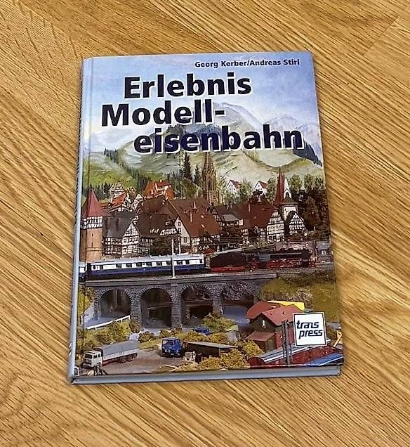 Libri: Erlebnis Modelleisenbahn – Usato da Aarau Rohr venduto da Mior