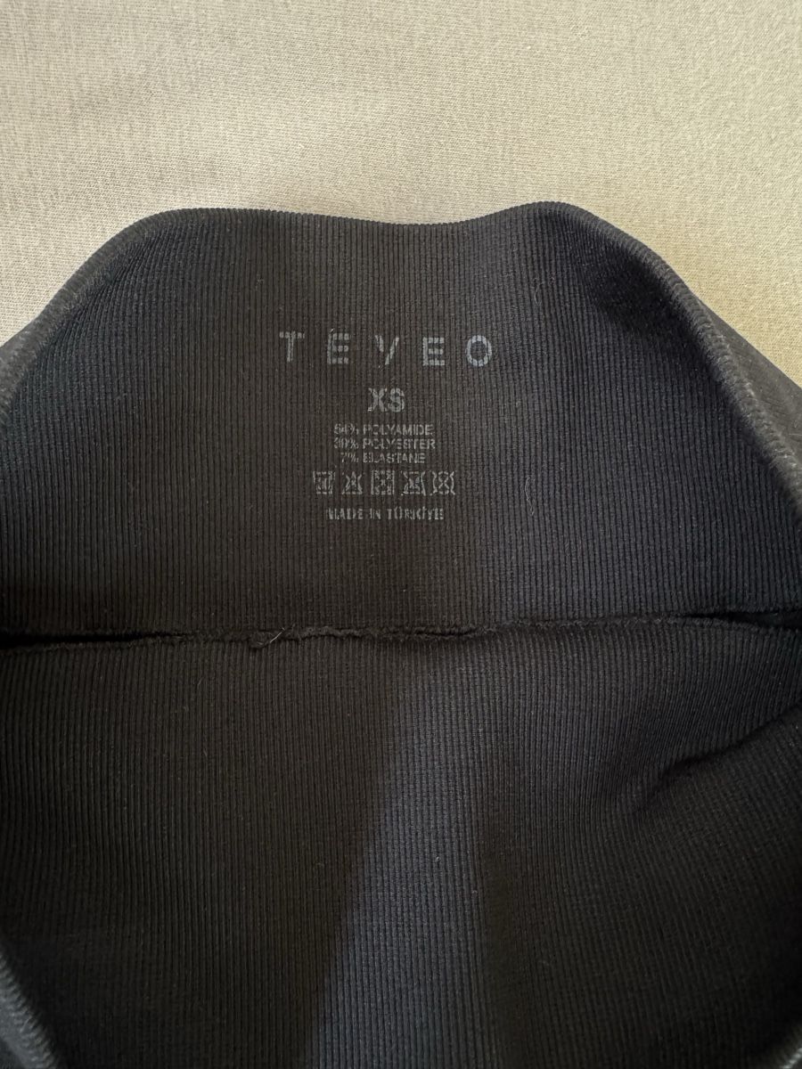 Teveo Pantaloni: Teveo Sport Shorts – Usato da Zizers venduto da nad_87t5 2