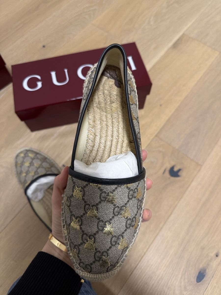 Gucci Scarpe da donna: Gucci Bienen Espadrilles Gr. 37.5 – Usato da St. Gallen venduto da TairiZ 3