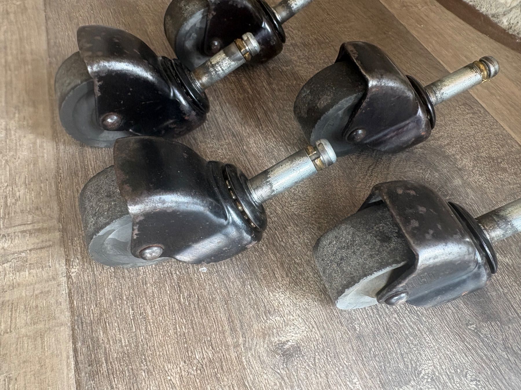 Altro per stoccaggio & trasporto: 5 Industrial, vintage Rollen Stuhlrollen – Usato da Schleinikon venduto da msfwmw2 3
