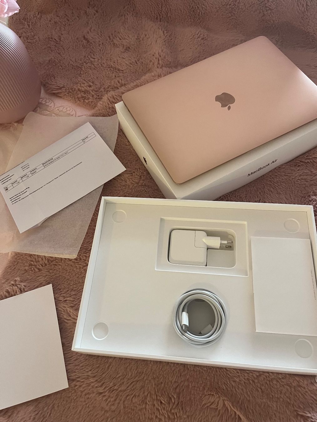Apple Notebooks: MacBook Air 13" 2020 (Farbe: Gold) – Gebraucht aus Wohlen AG von Sander.D 3