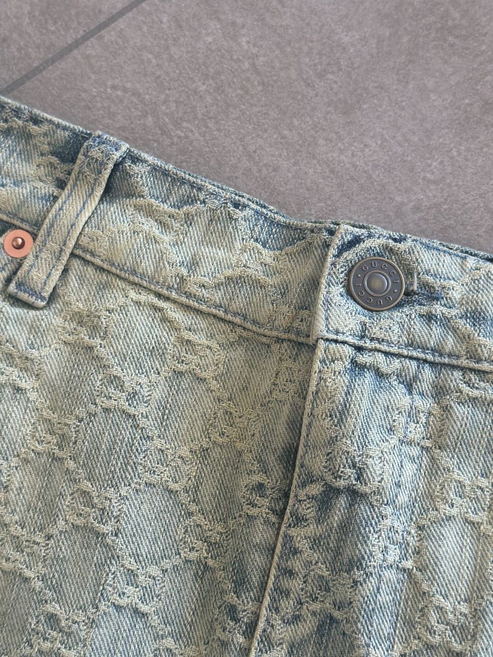 Gucci Röcke: New denim skirt Gucci – Neu und originalverpackt aus Lugano von juledo 3