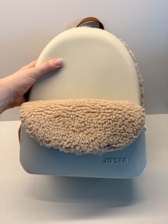 Justo Rucksack mit Teddyfellbesatz beige braun backpack