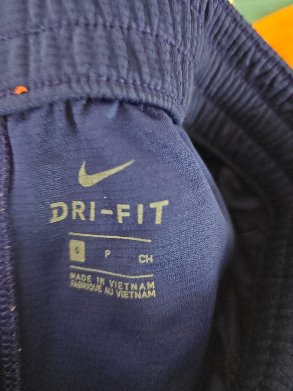 Nike Pantaloni: Sporthose von Nike Gr. S – Usato da Rheineck venduto da aron012 5