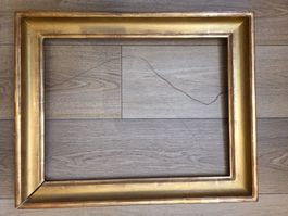 cadre baguette or fin 46.5x36 cm, 1 coin à recoller