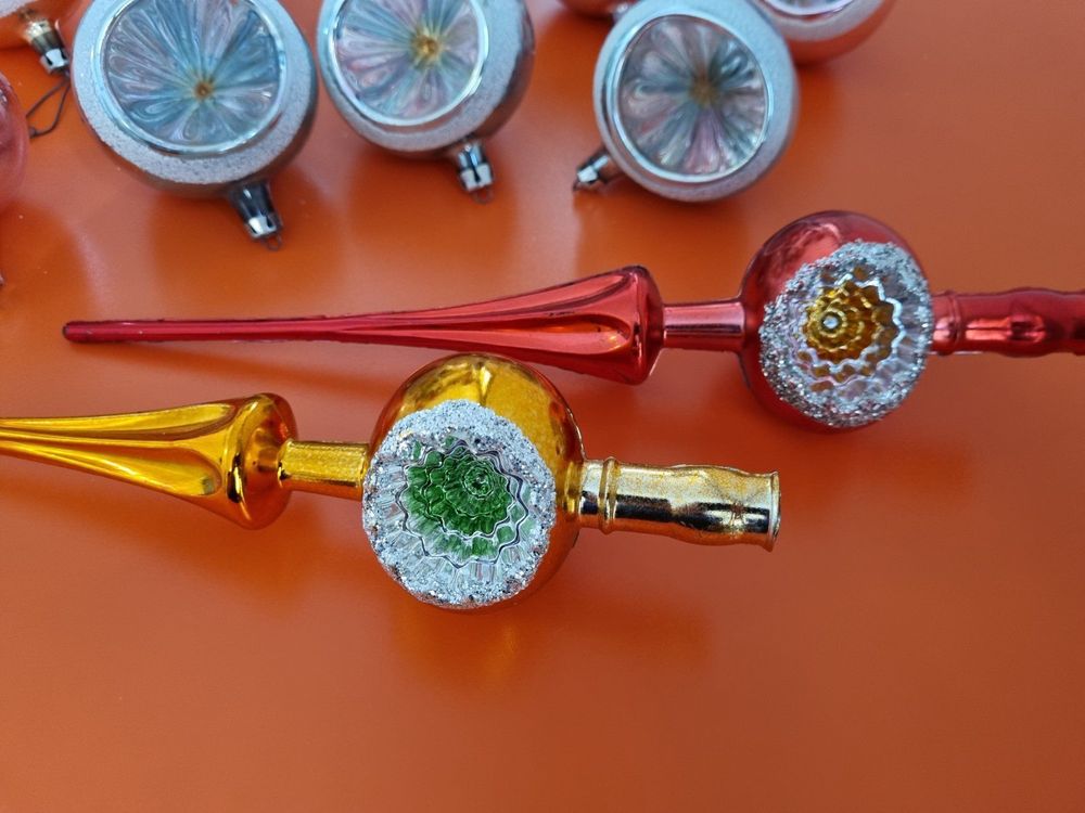 Boule De Noël Vintage En Verre Creux Bleu, Rouge Et Doré Super Santa