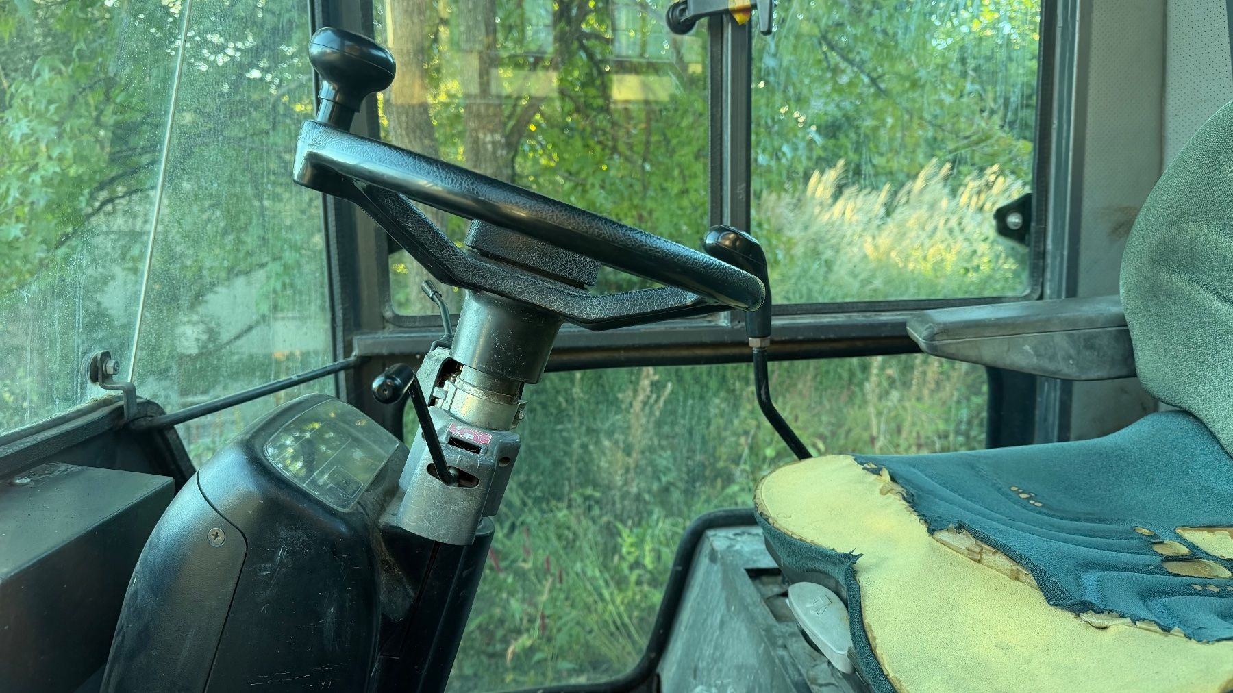 Mitsubishi Caricatori: Pneulader radlader chargeuse apneu – Usato da Bern venduto da bou_6gmm 6