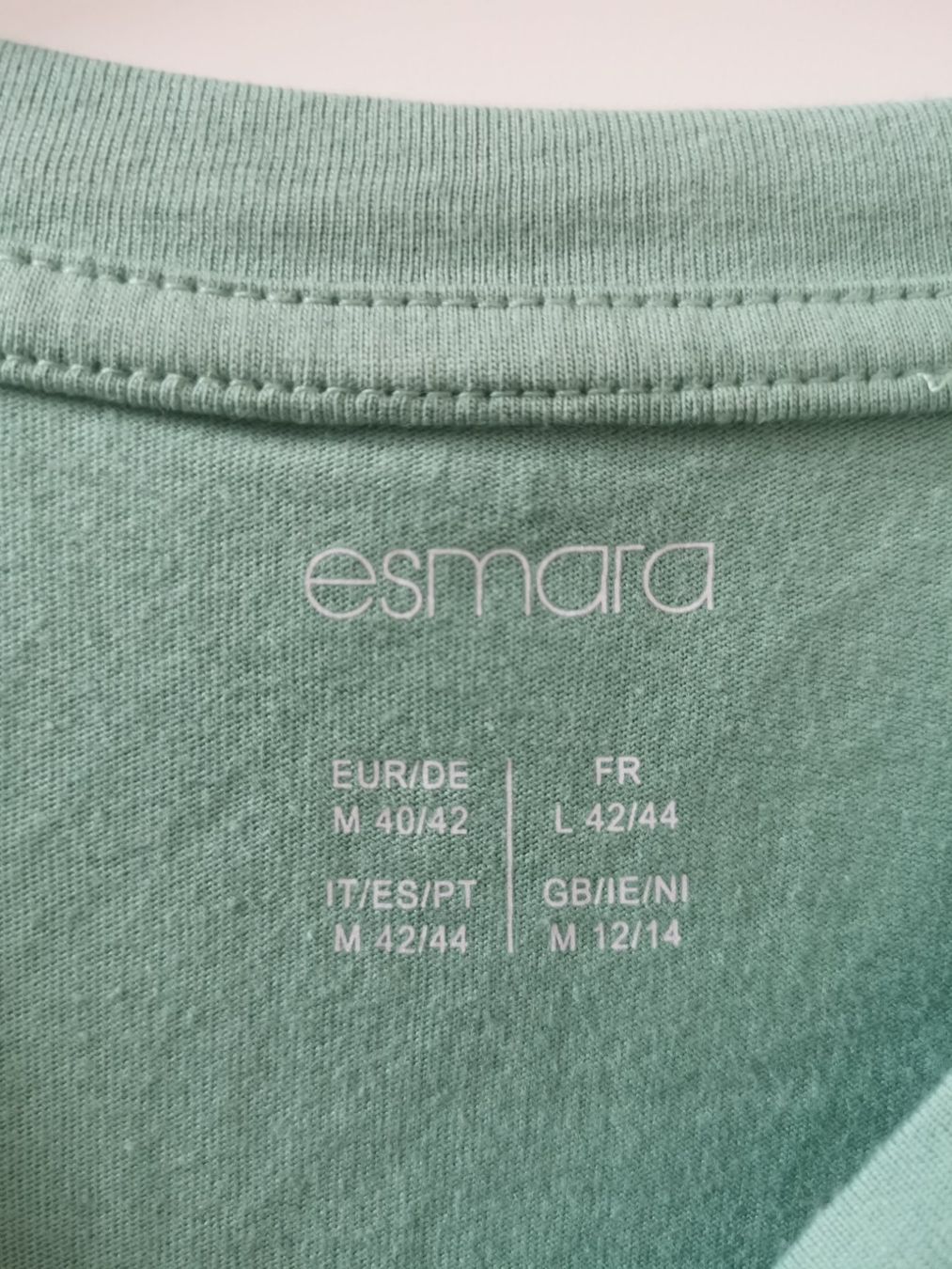 T-Shirts: Shirt / kurzarm / Esmara / M / grün – Gebraucht aus Hergiswil NW von Angfri 1