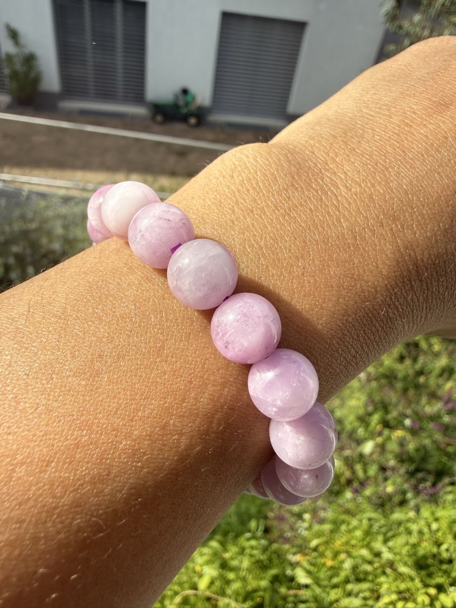 Bracciali & Braccialetti: Edel Kunzit Armband Stretch fast 10mm – Nuovo (secondo la descrizione) da Jegenstorf venduto da SteinGlanz 2