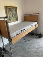 Pflegebett verstellbar ohne Matratze guter Zustand
