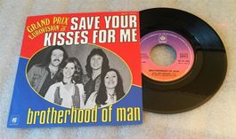 Brotherhood of Man Save Your Kisses For Me Let's Love Vinyle